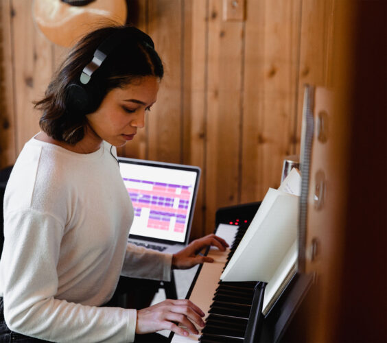 Music & digital technologies in modern advertising